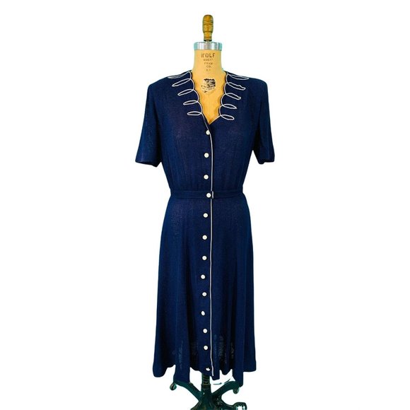 Vintage 1940s Blue Dress Scroll Neckline Shirtdress Packables | W 28" - Picture 2 of 10